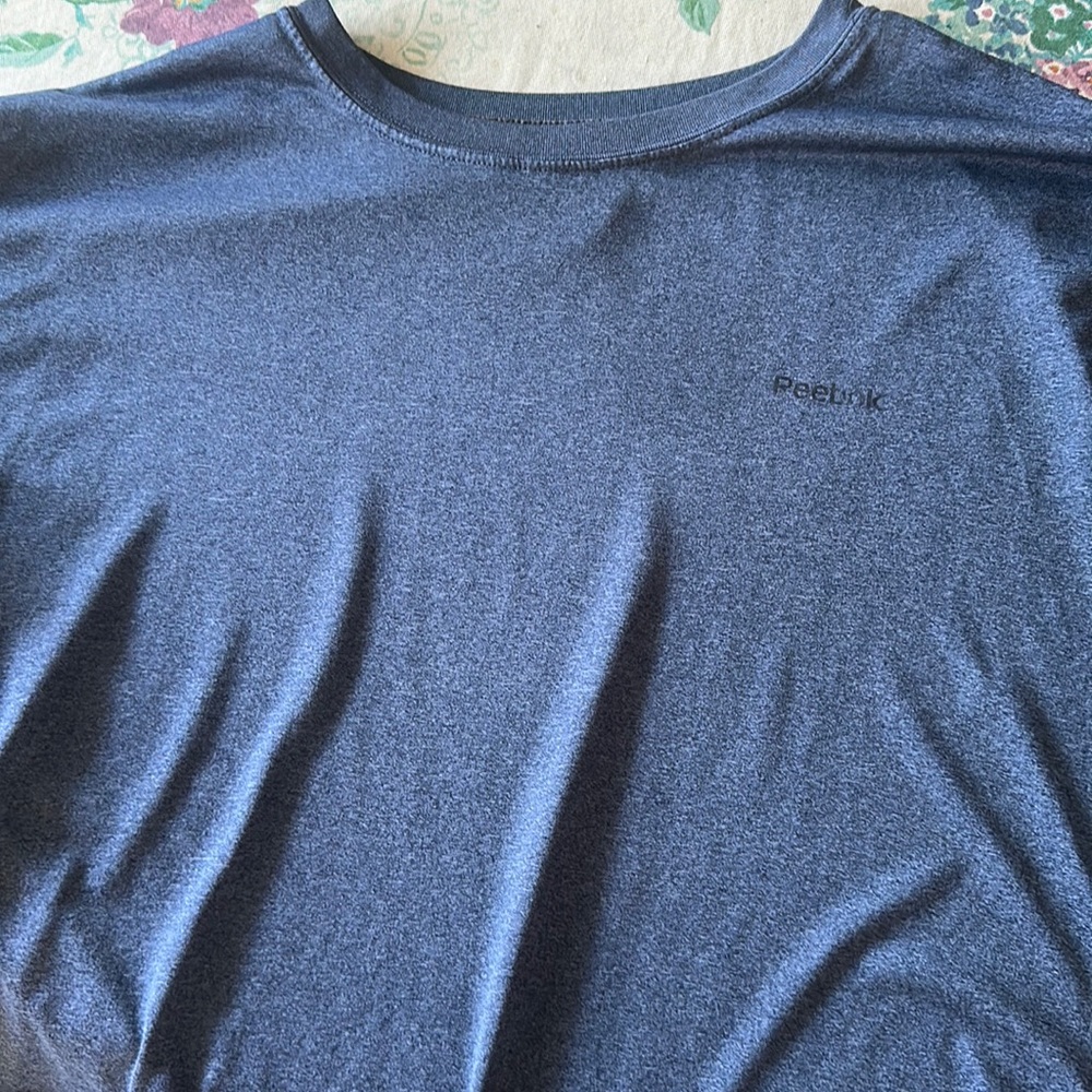 Reebok Blue Men’s Breathable Tee Shirt Athletic